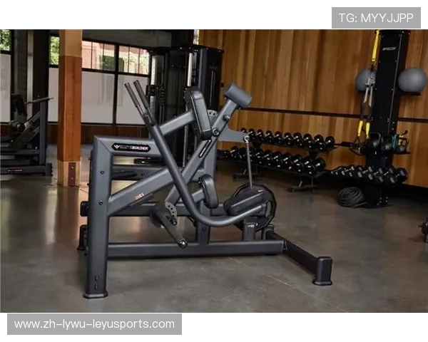 龙门架绳索后踢:被低估的臀部孤立训练器械